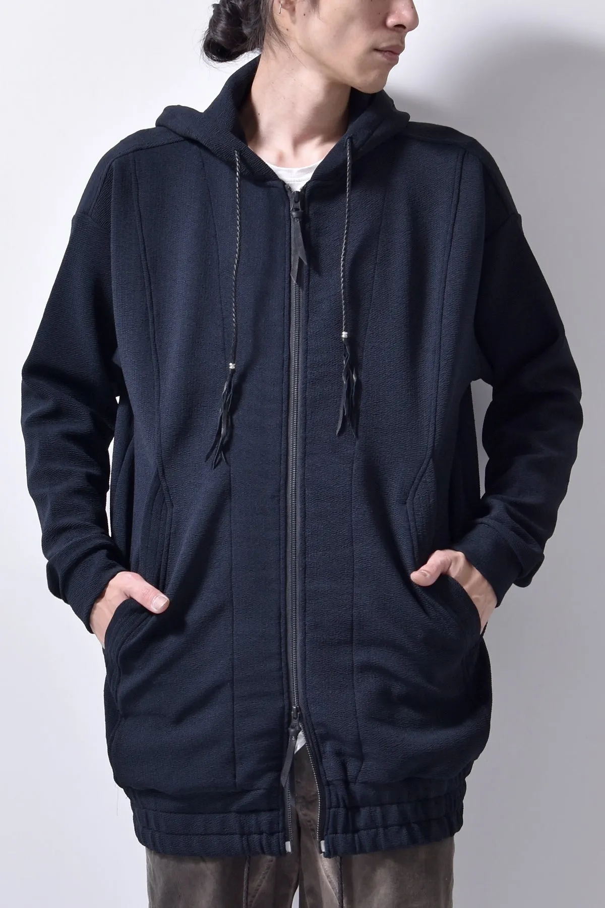 2102-TP01 Nylon Stretch Long Parka Black