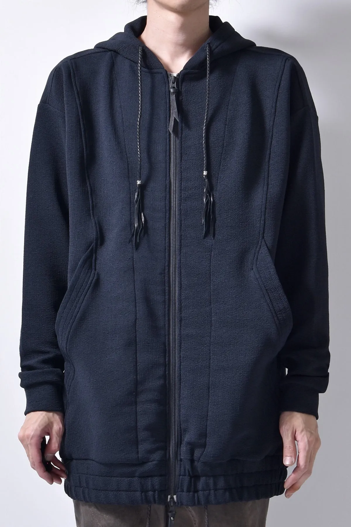 2102-TP01 Nylon Stretch Long Parka Black