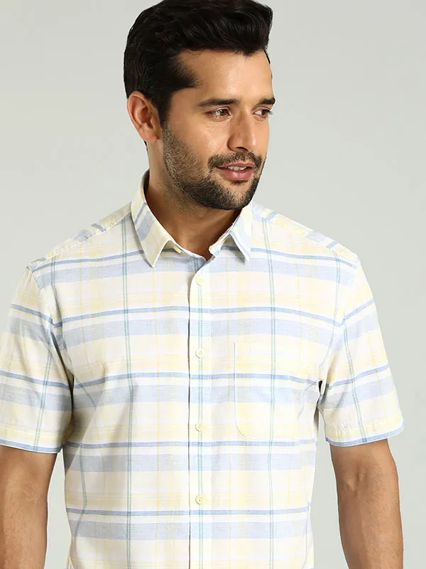 Men Checked Half Sleeve Cotton Shirt