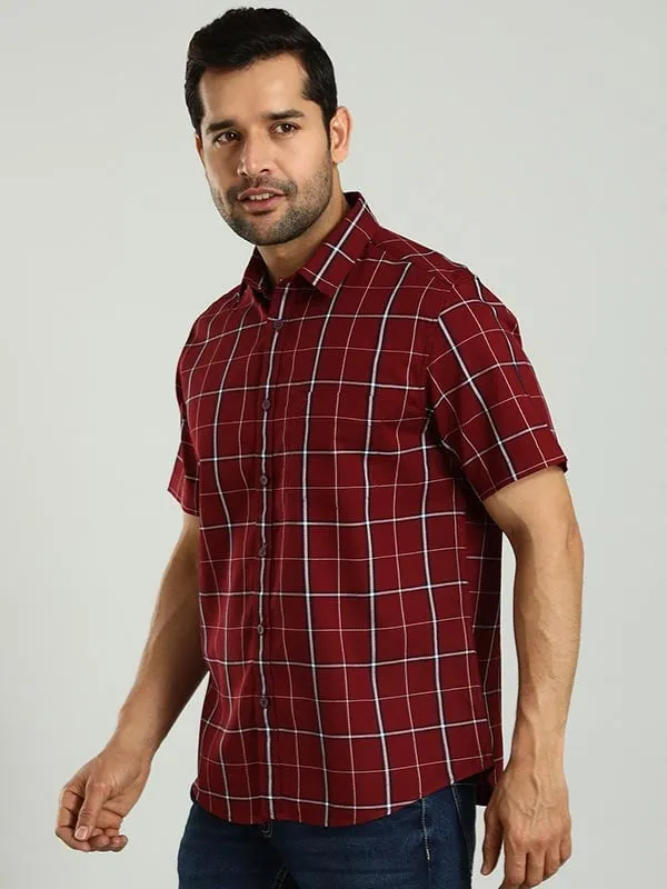 Men Checked Half Sleeve Cotton Shirt