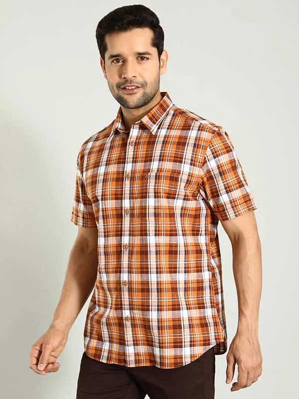 Men Checked Half Sleeve Cotton Shirt