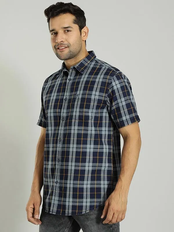 Men Checked Half Sleeve Cotton Shirt