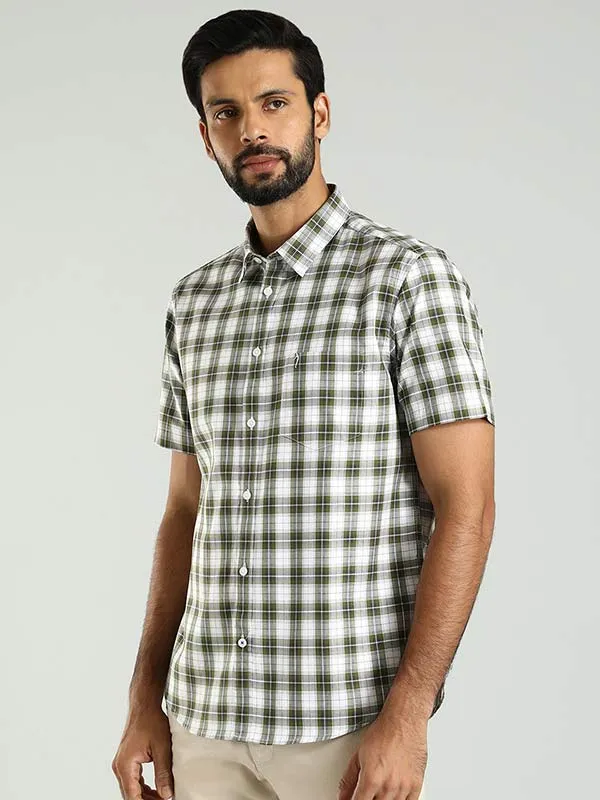 Men Checked Half Sleeve Cotton Shirt