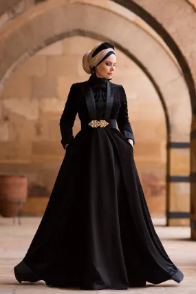 Muslima Black Velvet Coat