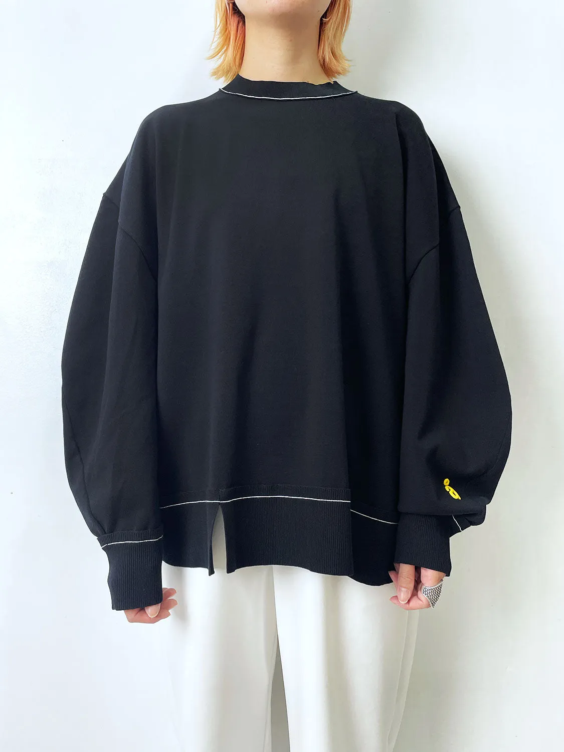 någonstans asymmetry cotton-knit slit pullover