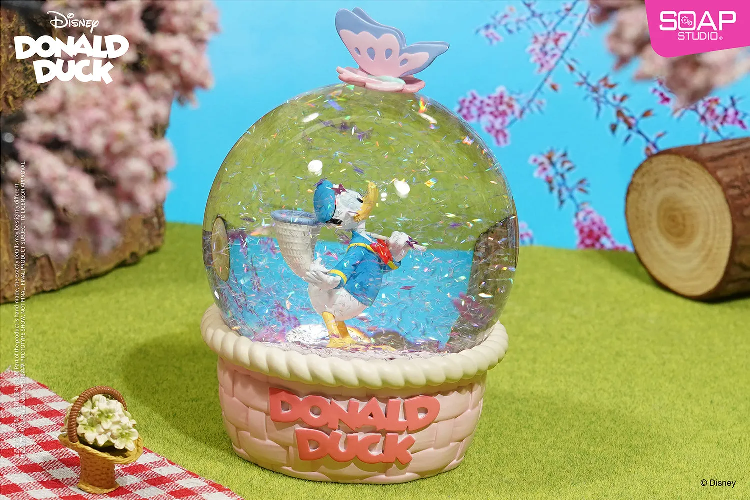 Soap Studio DY313 Disney Donald Duck Romantic Sakura Snow Globe