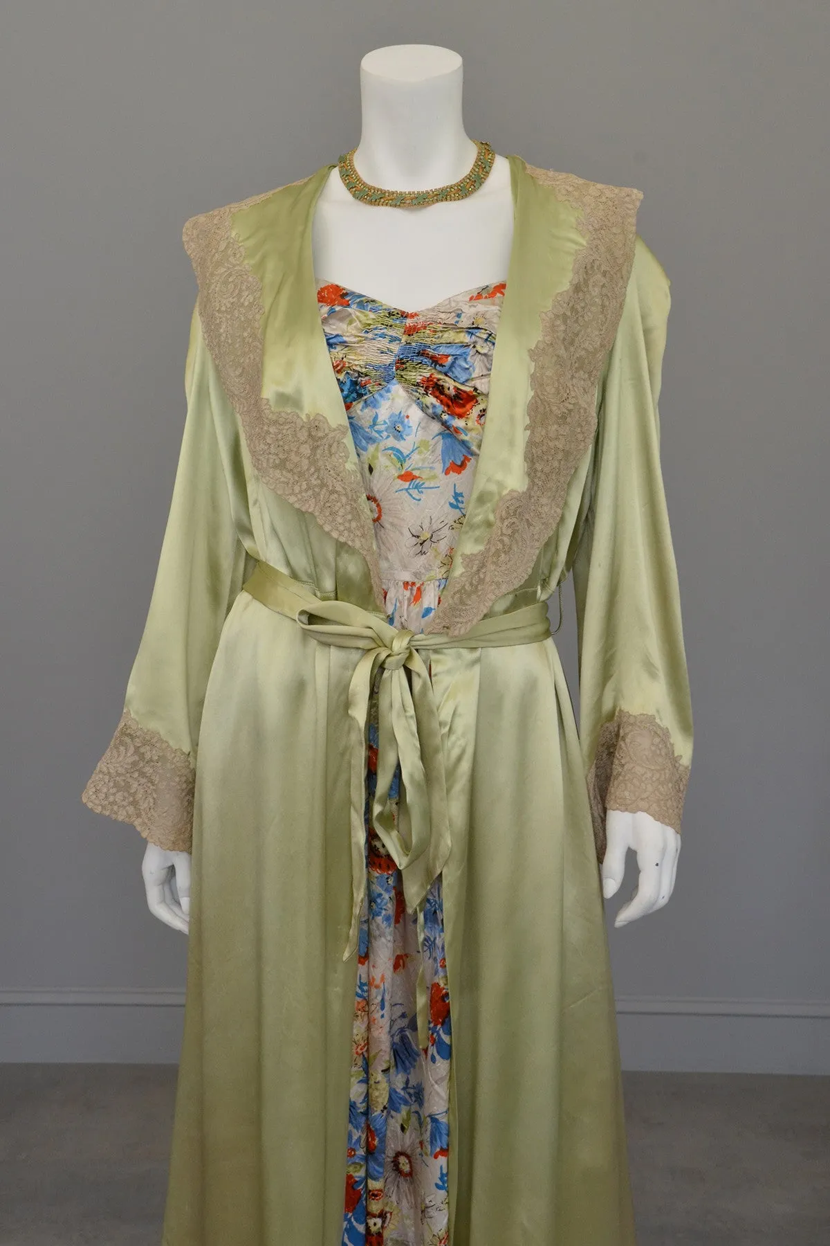 Vintage Avocado Green Satin and Lace Robe